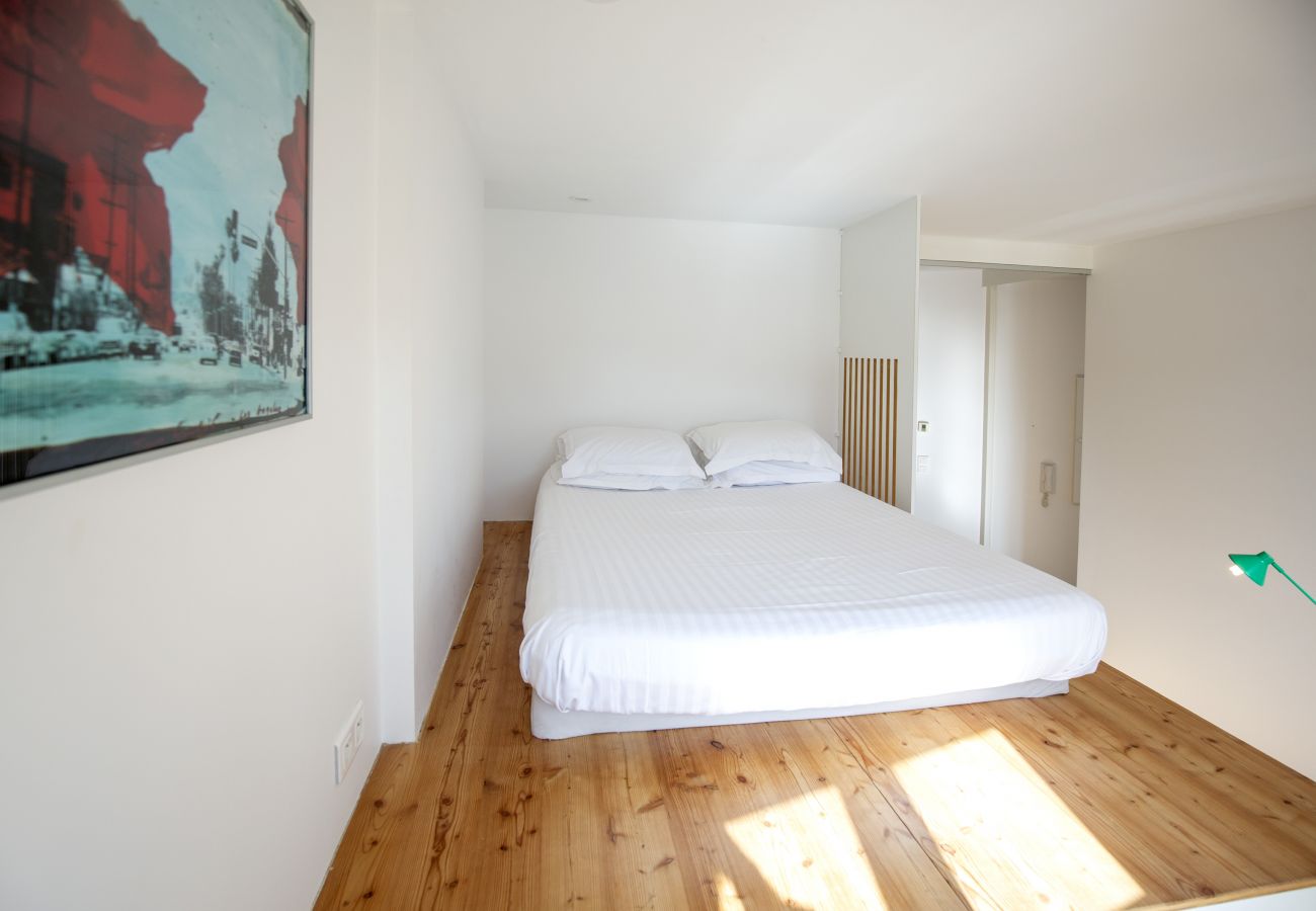 Apartment in Bordeaux - Bordeaux historic center, A-C, Terrace & Parking