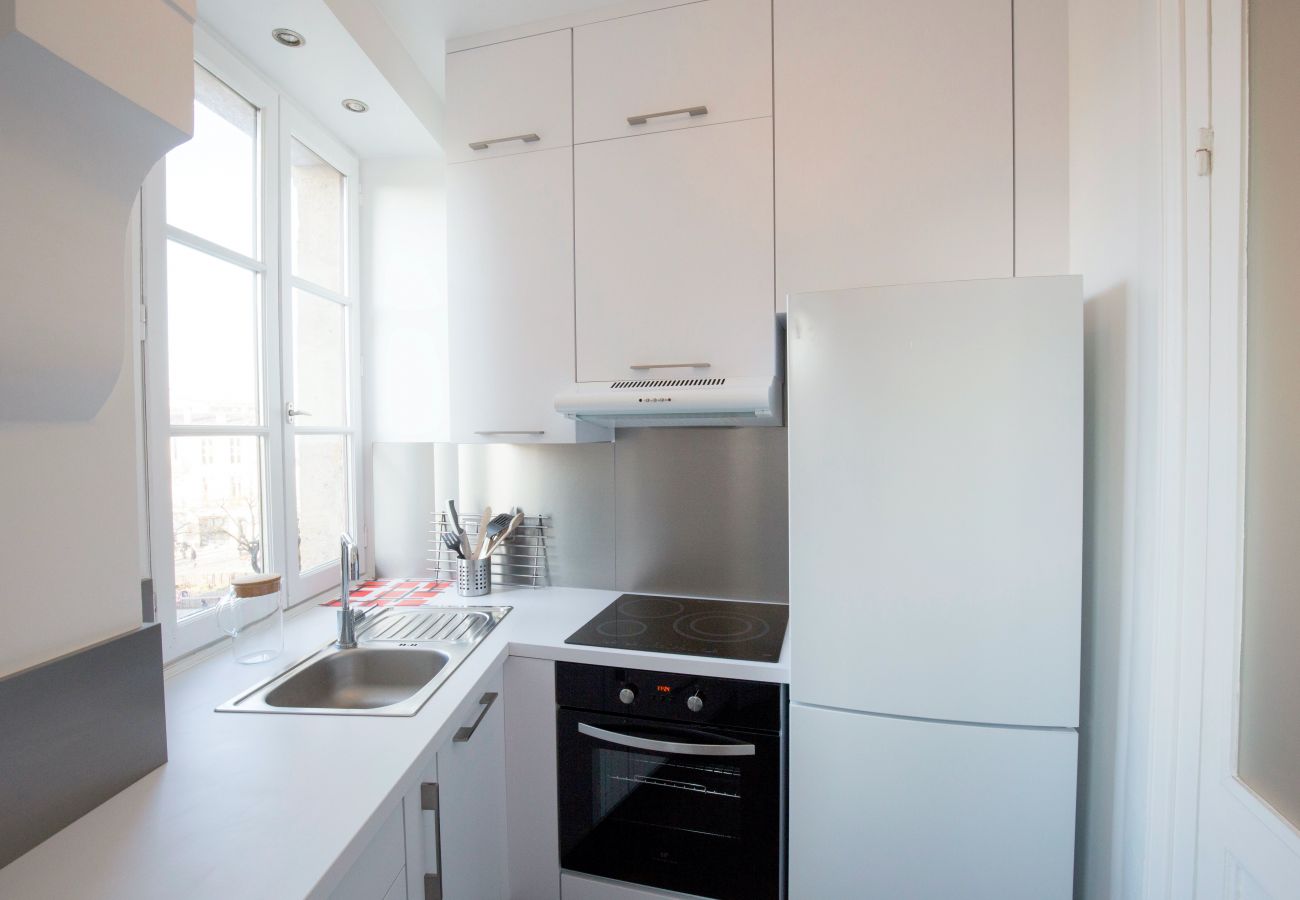 Apartment in Bordeaux - Bordeaux historic center, A-C, Terrace & Parking