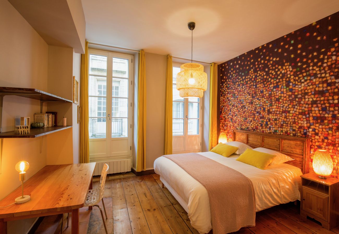 Apartment in Bordeaux -  Luxury and comfort in the historic center of Bordeaux