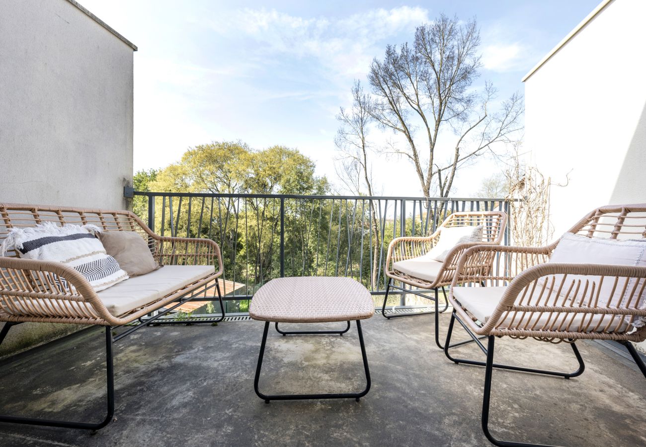 Apartment in Bordeaux -  Bright 3-room apartment with terrace and parking