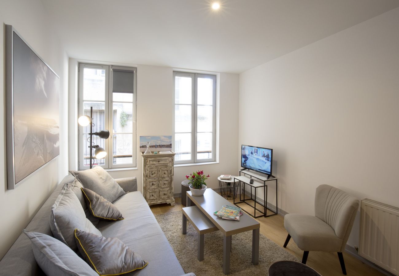 Apartment in Bordeaux - HEART OF BORDEAUX Cosy Apartment