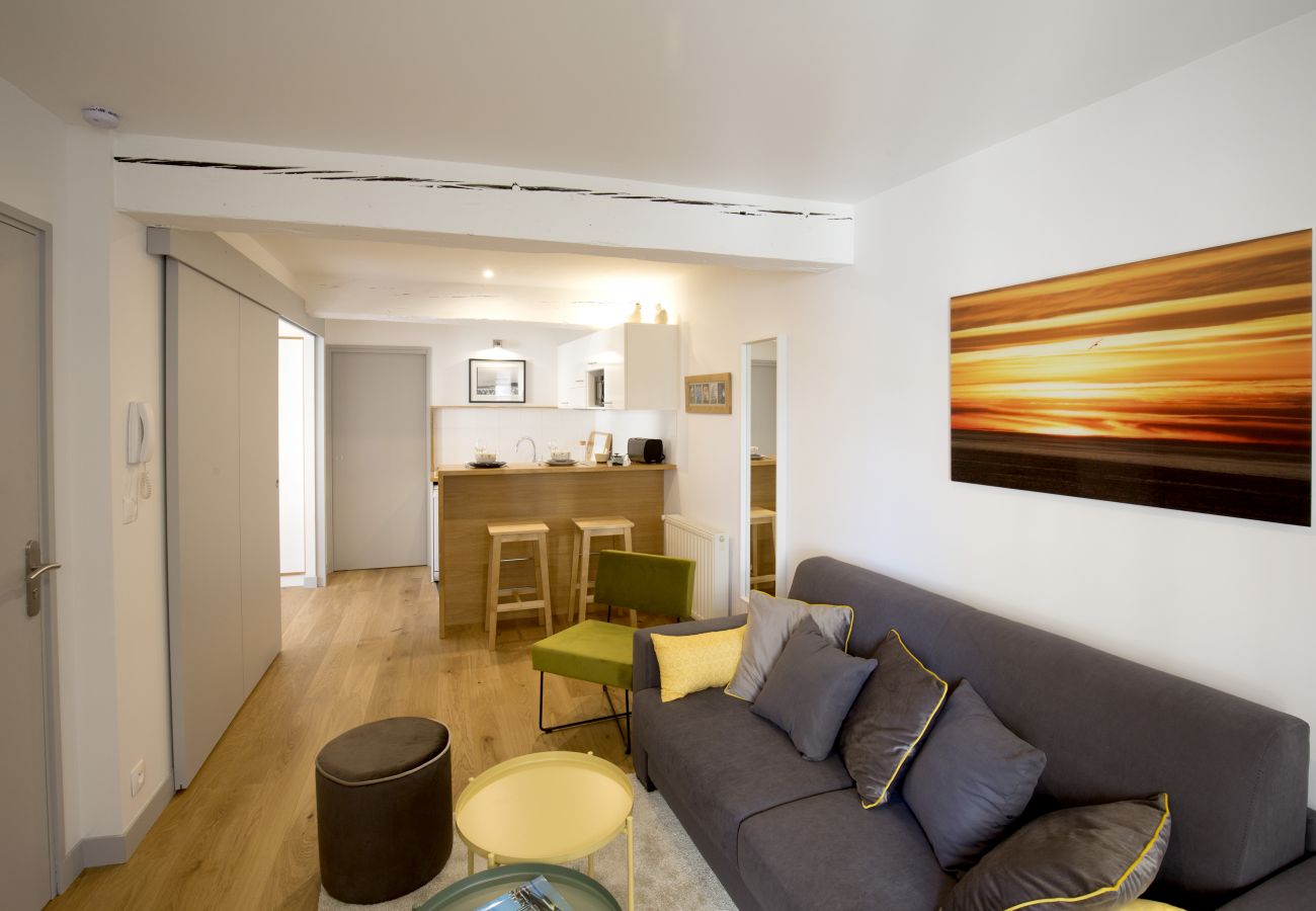 Apartment in Bordeaux - Bordeaux Historic Center comfortable 2 room apartment