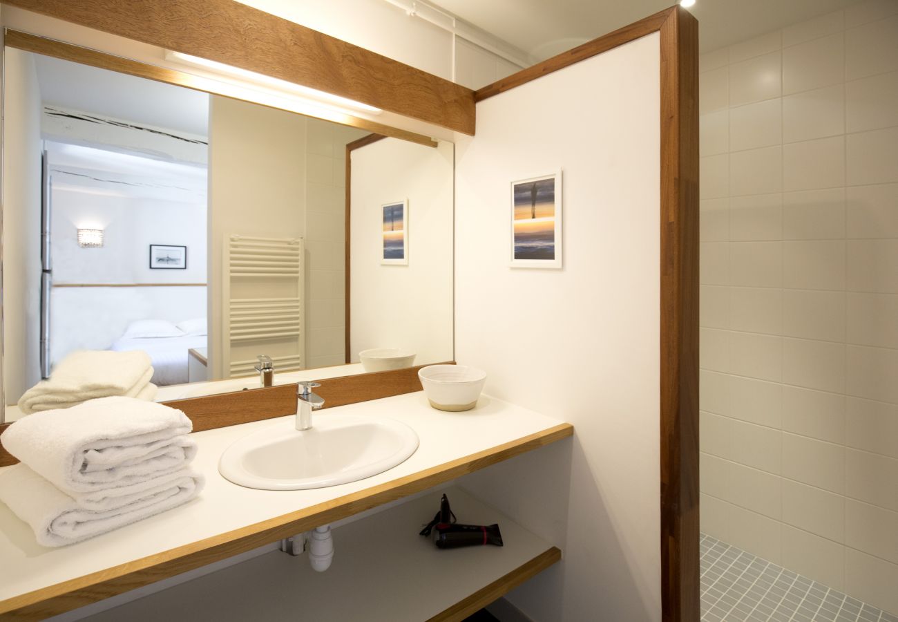 Apartment in Bordeaux - Bordeaux Historic Center comfortable 2 room apartment