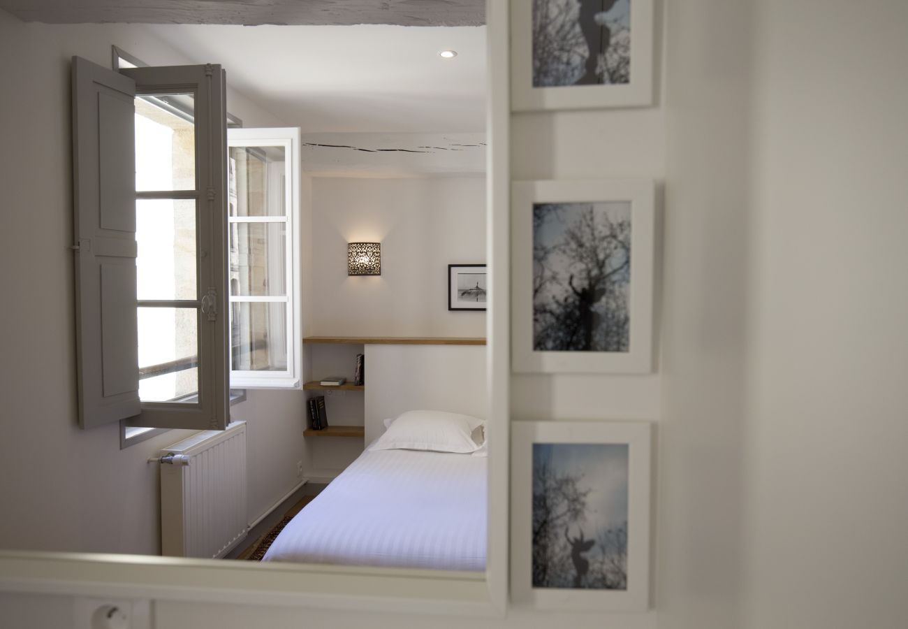 Apartment in Bordeaux - Bordeaux Historic Center comfortable 2 room apartment
