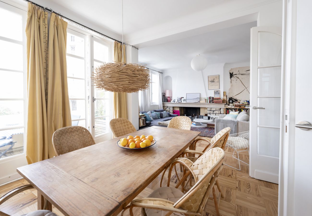 Apartment in Bordeaux - Space and serenity in the heart of Bordeaux