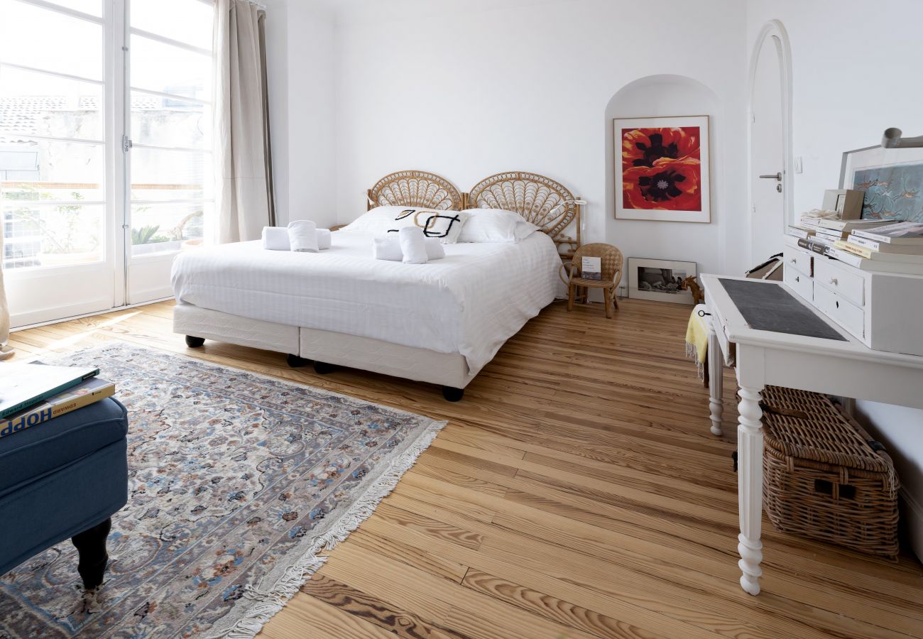 Apartment in Bordeaux - Space and serenity in the heart of Bordeaux