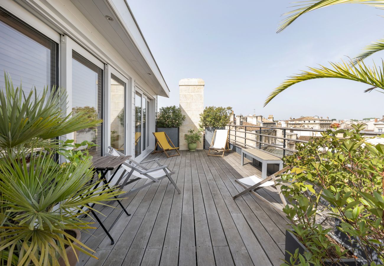 Apartment in Bordeaux - Artist Duplex & Terrace - 170m²