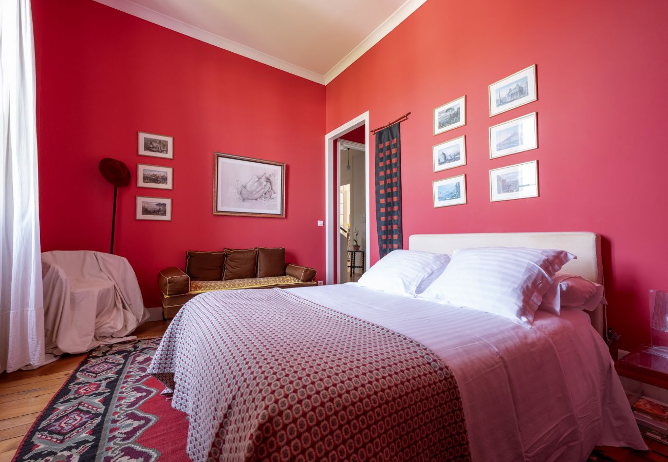 Apartment in Bordeaux - Artist Duplex & Terrace - 170m²
