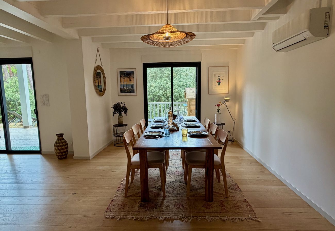 Villa in Lacanau - Lacanau lake and forest, large air-conditioned family house