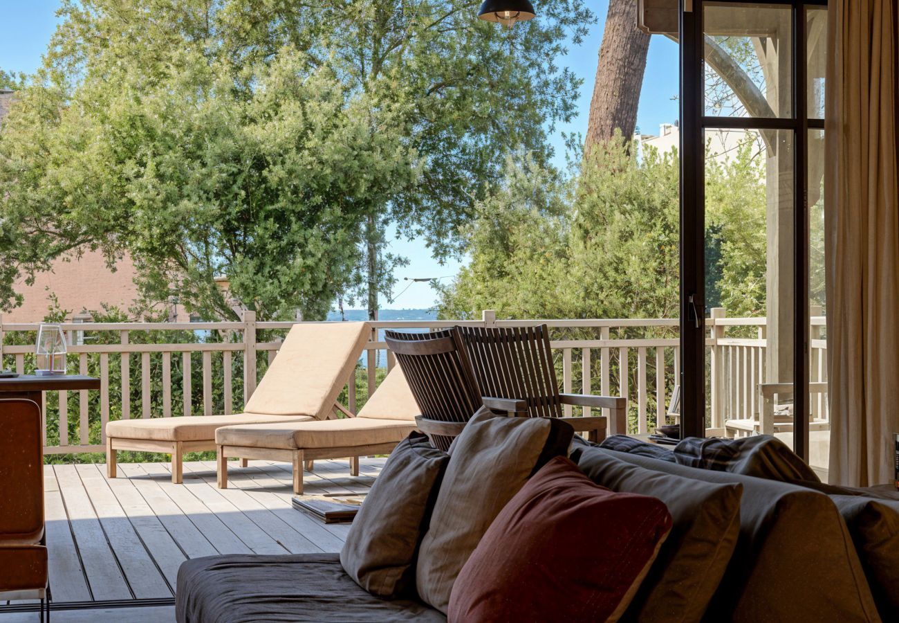 Villa in Arcachon - Exceptional Villa in Arcachon Moulleau – 2nd line, sea view and beach 40m away