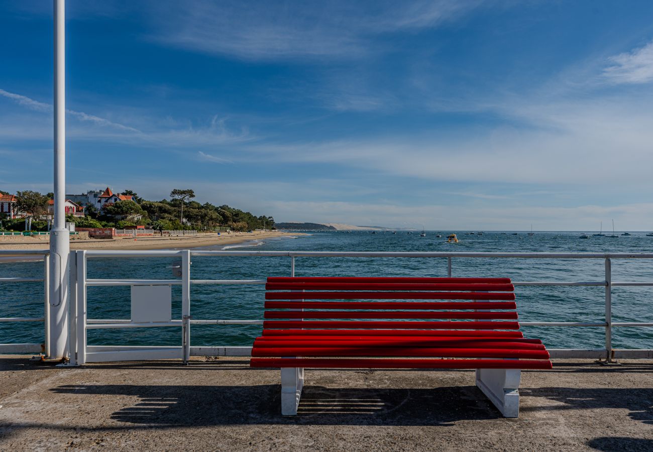 Villa in Arcachon - Exceptional Villa in Arcachon Moulleau – 2nd line, sea view and beach 40m away
