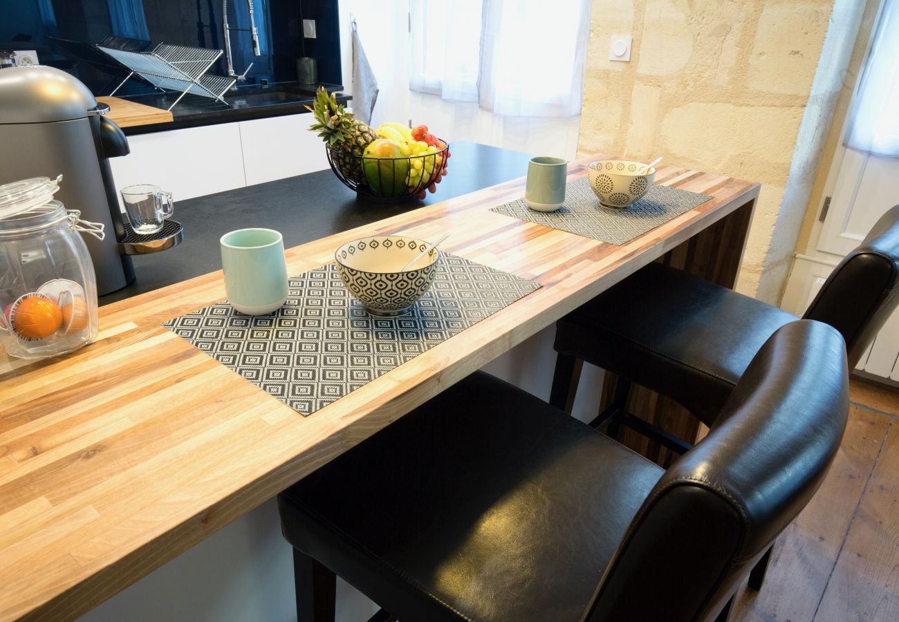 Appartement à Bordeaux - Un havre de confort en plein cœur historique de Bordeaux
