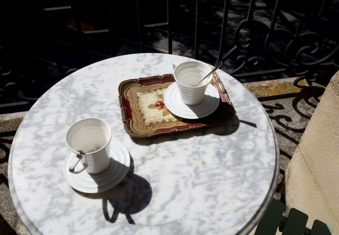 Appartement à Bordeaux - Centre historique, climatisé avec terrasse