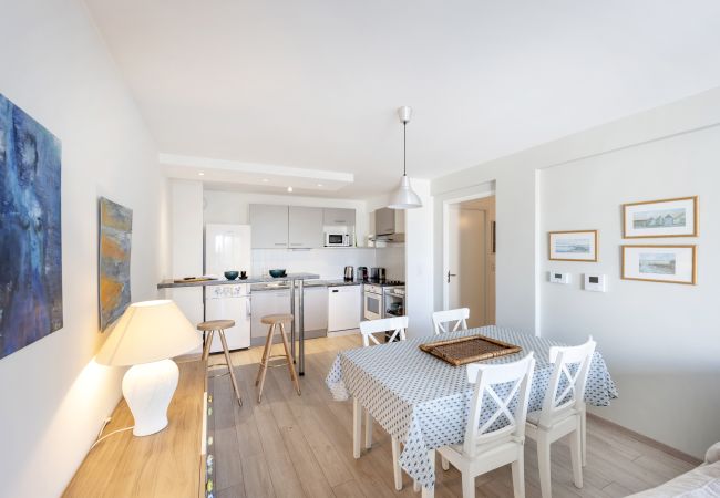 Appartement à Bordeaux - Charmant 3 pièces avec terrasse et parking 