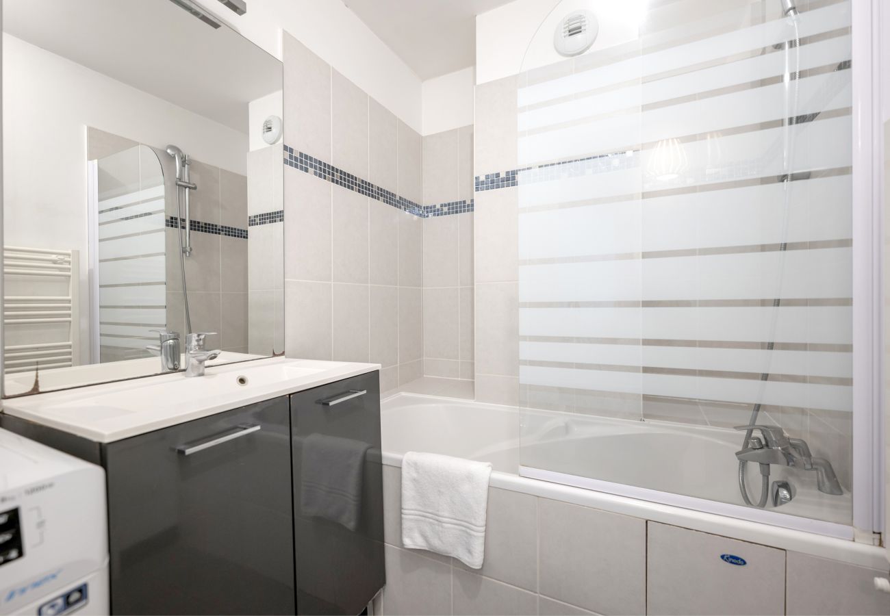 Appartement à Bordeaux - Charmant 3 pièces avec terrasse et parking 