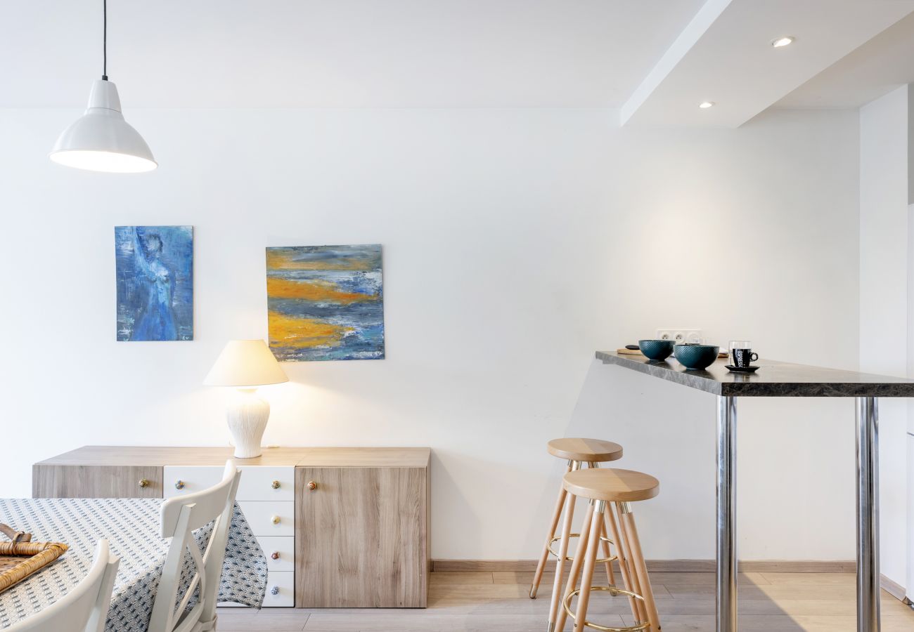 Appartement à Bordeaux - Charmant 3 pièces avec terrasse et parking 