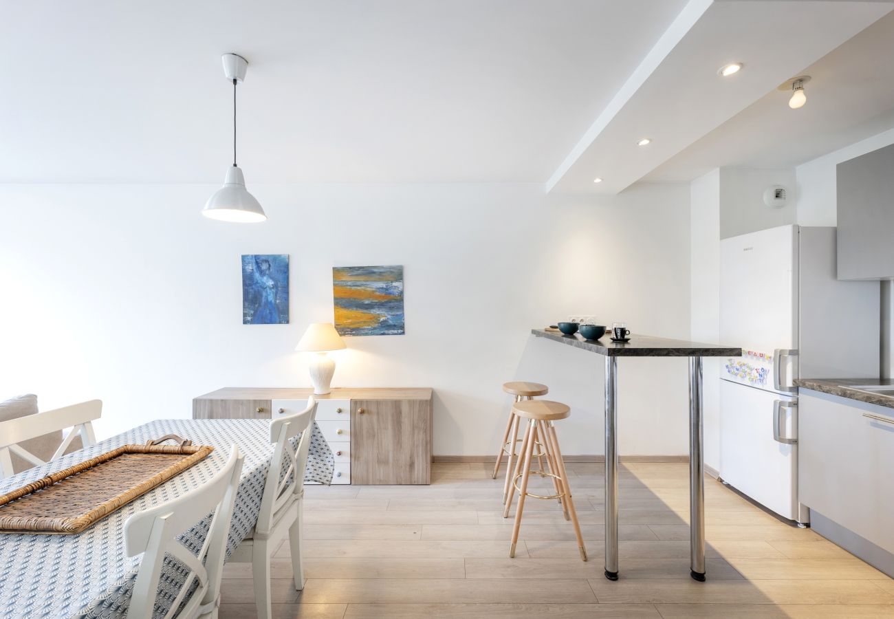 Appartement à Bordeaux - Charmant 3 pièces avec terrasse et parking 