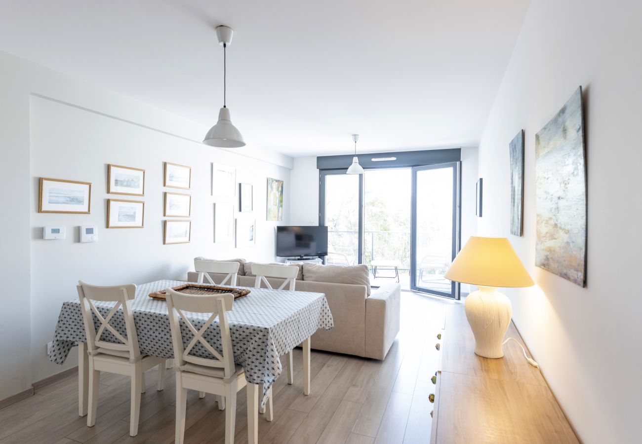 Appartement à Bordeaux - Charmant 3 pièces avec terrasse et parking 