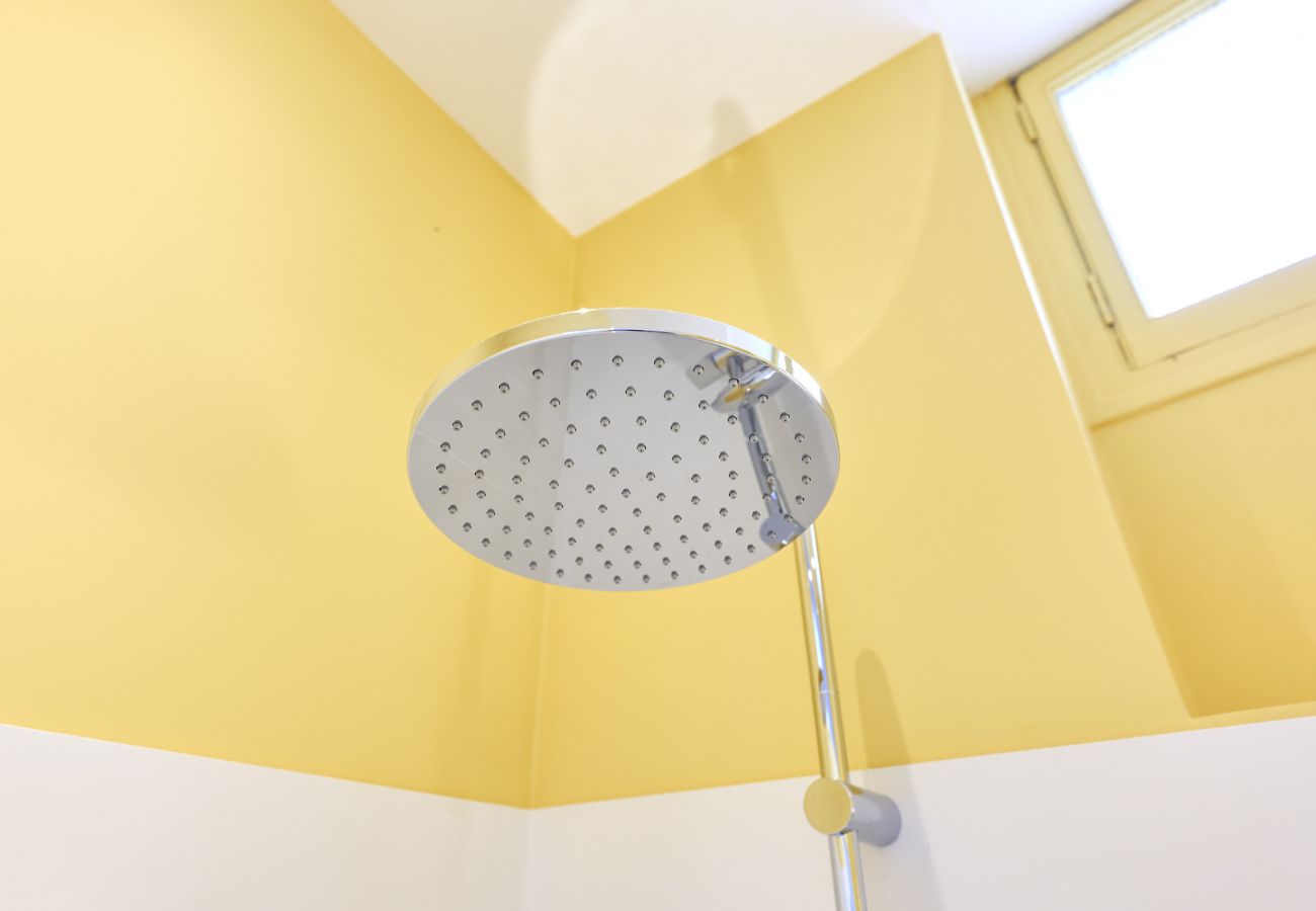 Studio à Bordeaux - Le Nid Jaune, Studio place de la Victoire