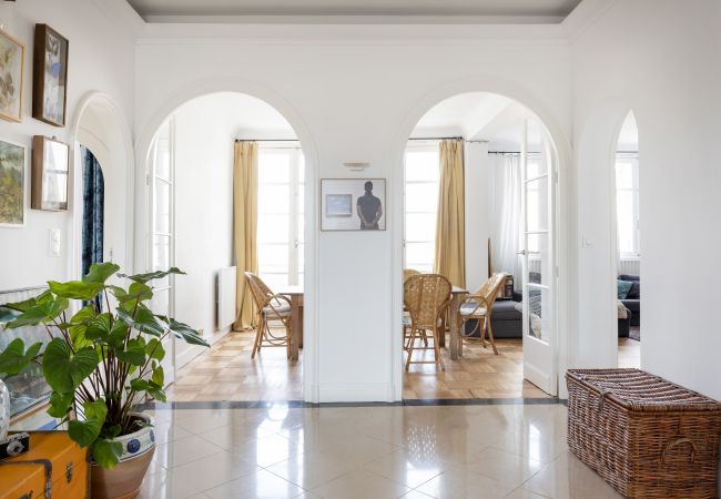 Appartement à Bordeaux - Espace et sérénité en plein coeur de Bordeaux