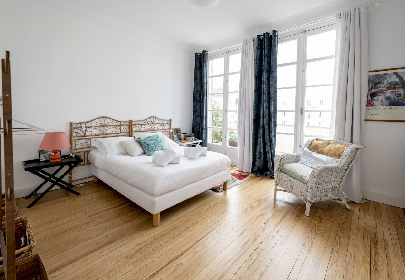 Appartement à Bordeaux - Espace et sérénité en plein coeur de Bordeaux