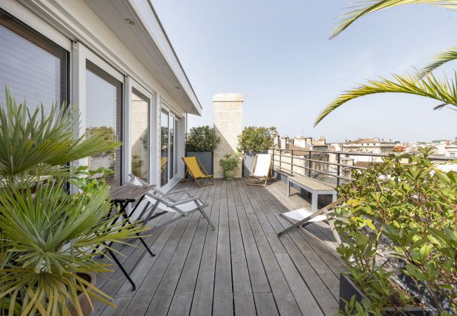 Appartement à Bordeaux - Duplex d'Artiste & Terrasse - 170m²