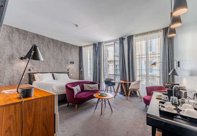 Studio à Bordeaux - Suite Luxe au Coeur du Triangle d’Or