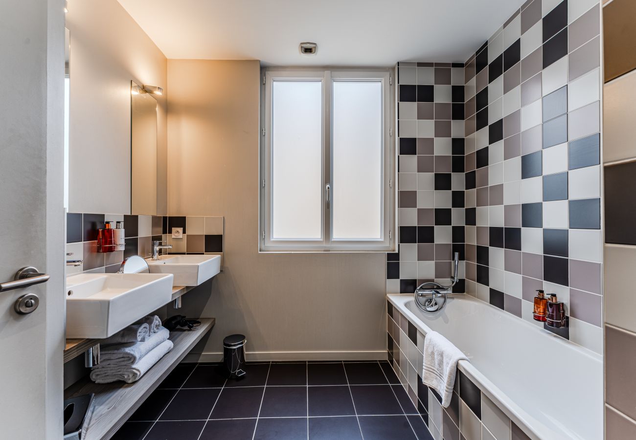 Studio à Bordeaux - Suite Executive Tourny